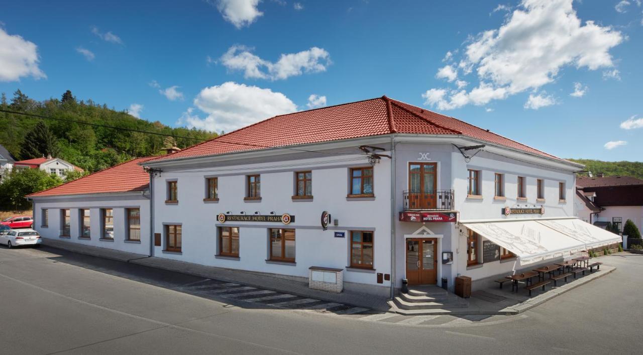 Restaurace Hotel Praha Nizbor Bagian luar foto